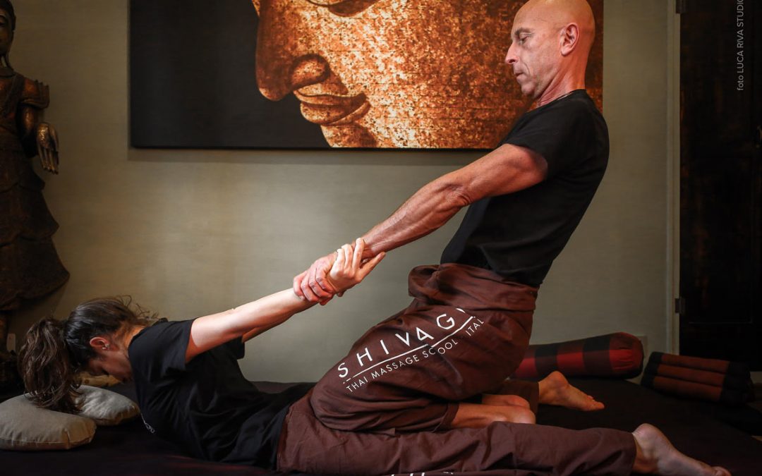 Traditional Thai Massage | Trattamento Thai